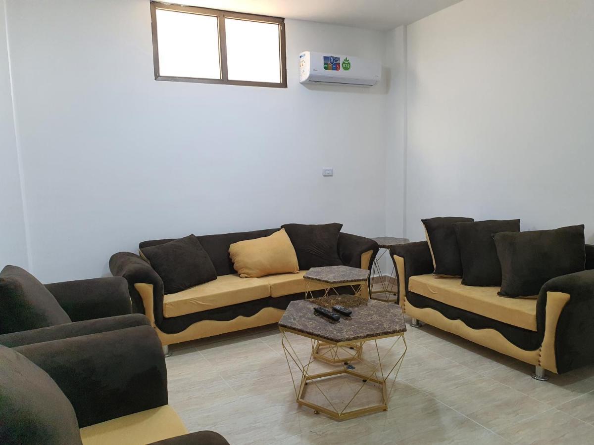Apartament Zaina Apt Wadi Musa Zewnętrze zdjęcie